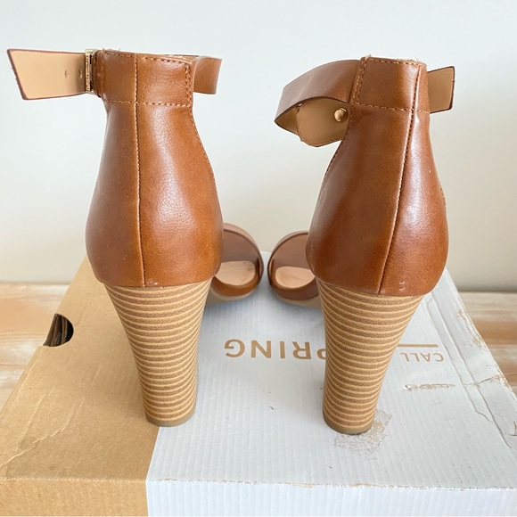 Call It Spring Chunky Heeled Ankle Strap Women’s Sandals - Tan / Brown - Picture 8 of 15